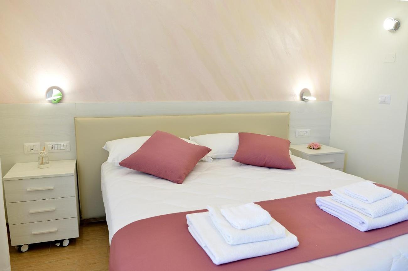 B&B Il Fiorone Torre Canne Extérieur photo