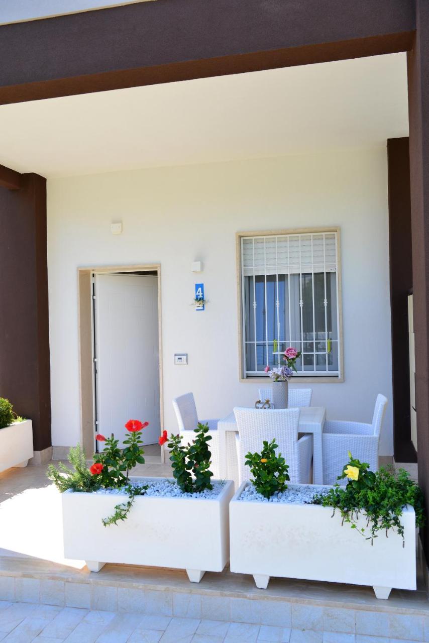 B&B Il Fiorone Torre Canne Extérieur photo